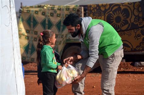 İ­H­H­ ­İ­n­s­a­n­i­ ­Y­a­r­d­ı­m­ ­V­a­k­f­ı­n­d­a­n­ ­S­u­r­i­y­e­­y­e­ ­g­ı­d­a­ ­y­a­r­d­ı­m­ı­